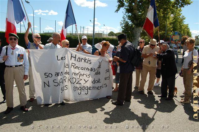 LA MARCHE DES HARKIS AOUT 2011 PIERRELATTE DE HERVE CUESTA  (7).JPG